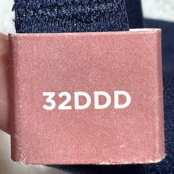 Cacique Max Boost Plunge With Lace - Picture 5 of 7